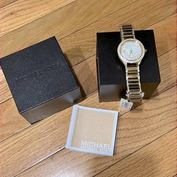 Michael Kors designer brand authentic luxe gold tone watch original packaging🎁